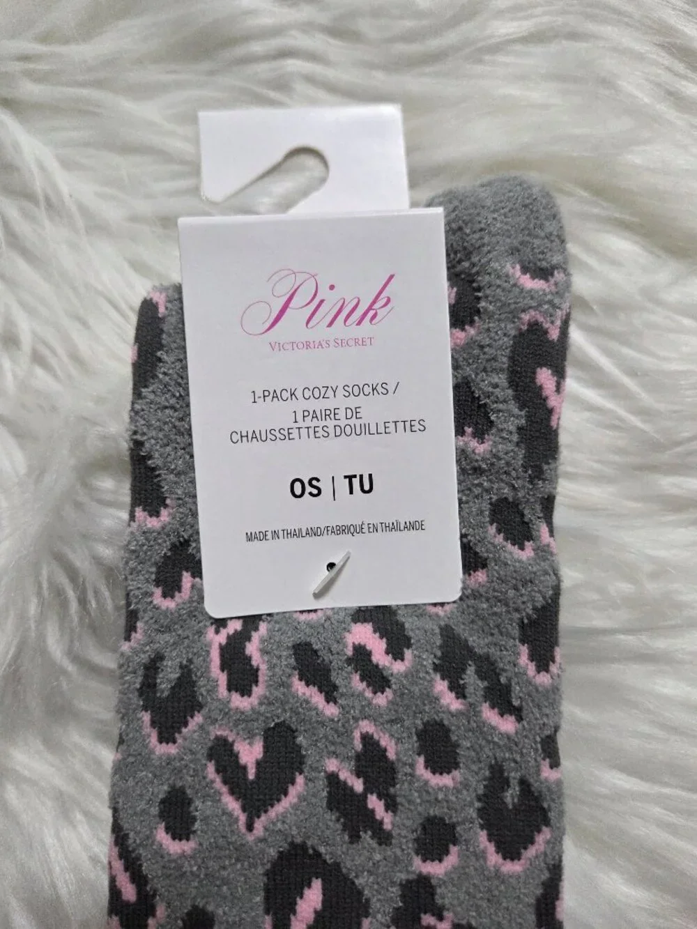 PINK Victoria's Secret Cozy Crew Socks